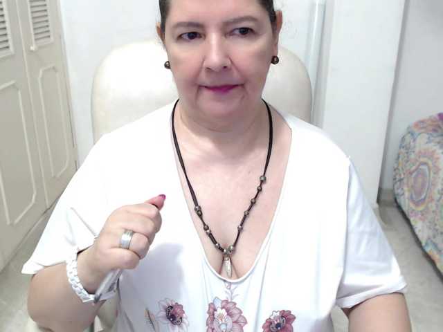 leonela-68