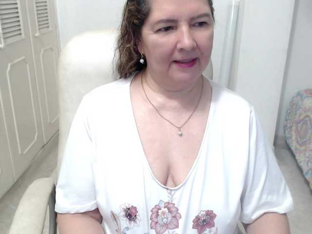 leonela-68