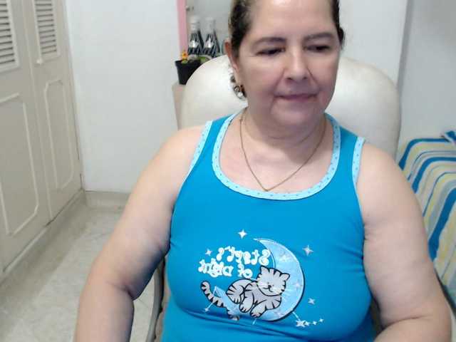 leonela-68, en vivo ahora en BongaCams