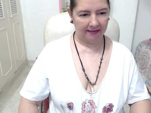 leonela-68