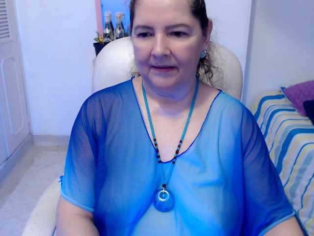 leonela-68