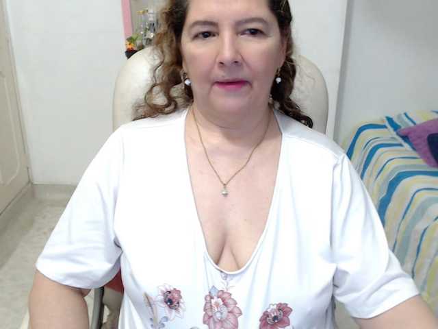 leonela-68