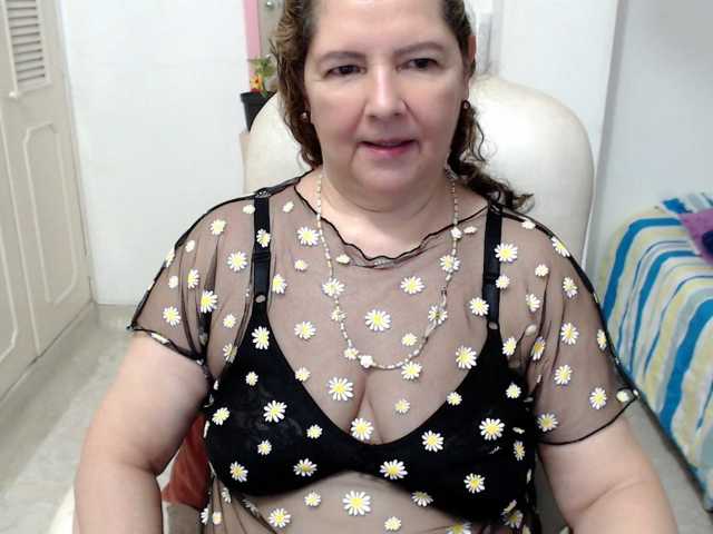 leonela-68