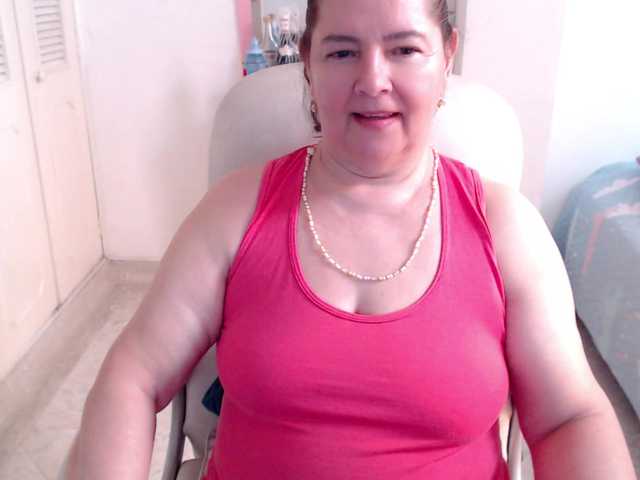 leonela-68 live webcam show