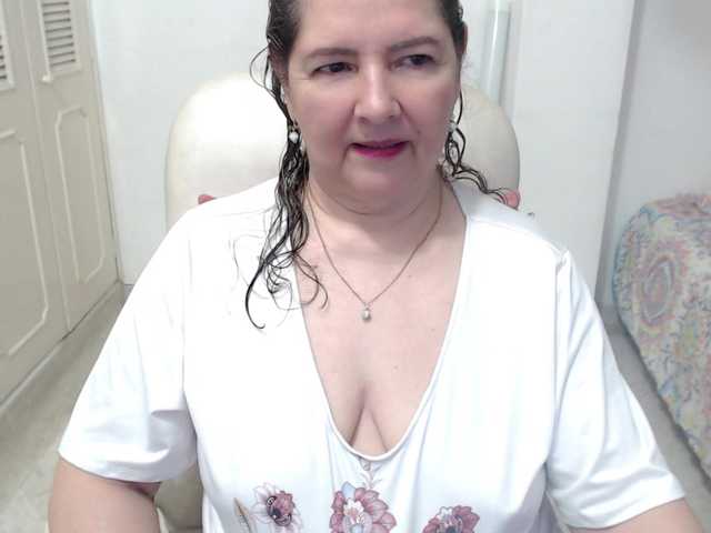 leonela-68