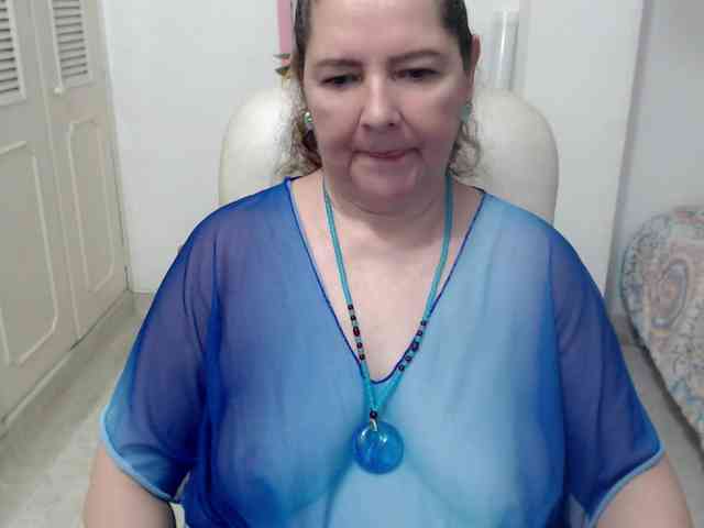 leonela-68 webcam