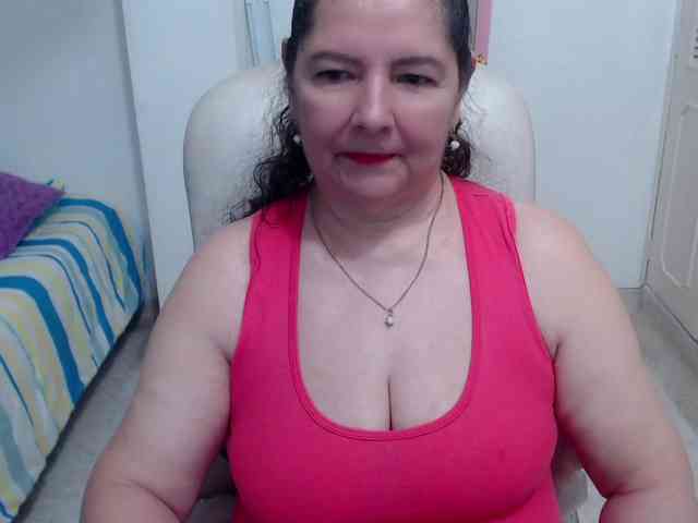 leonela-68 webcam