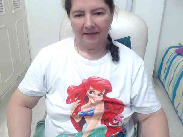 leonela-68
