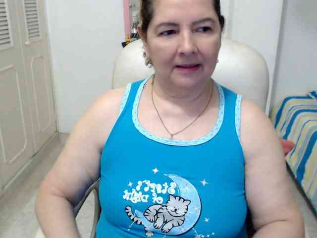 leonela-68