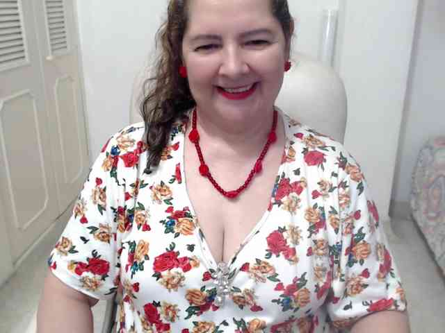 leonela-68 webcam
