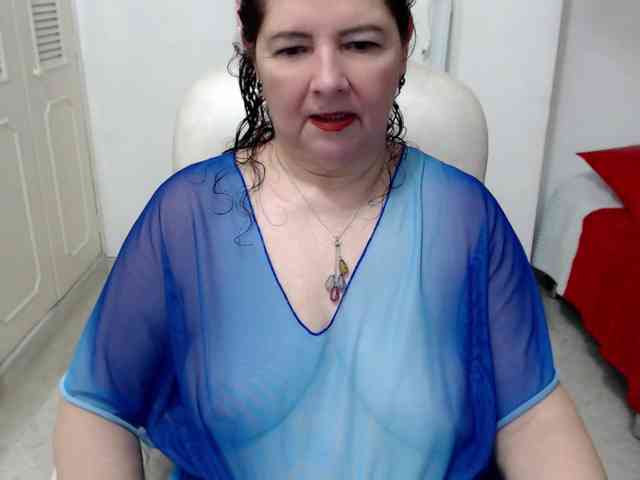 leonela-68 webcam