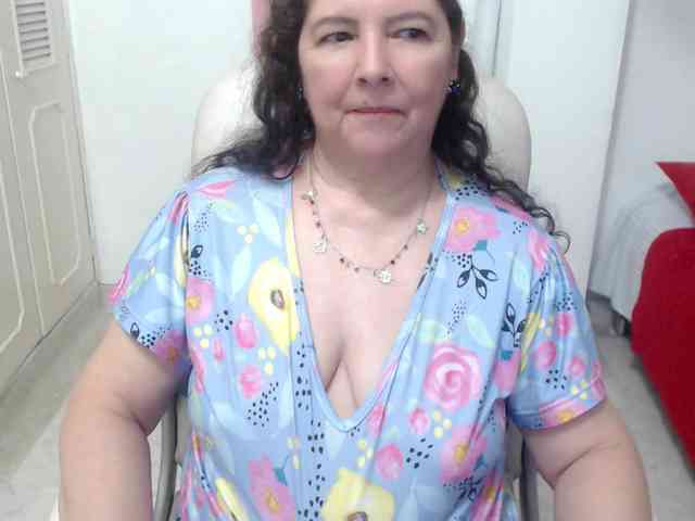 leonela-68 webcam