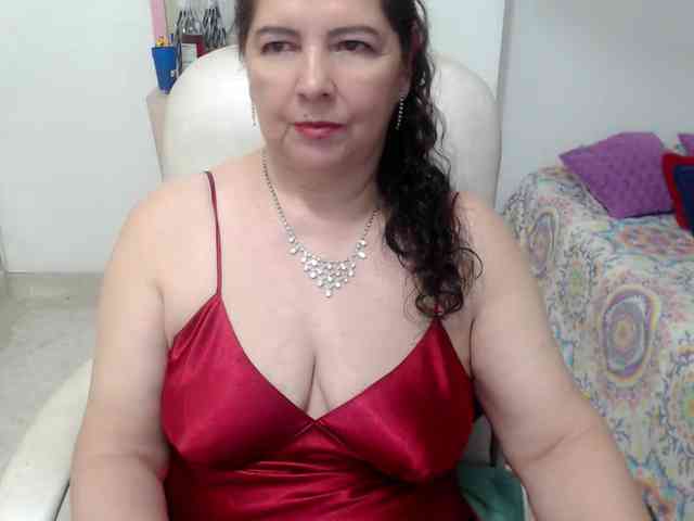 leonela-68 webcam