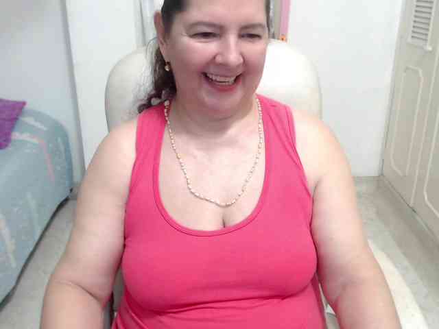 leonela-68 webcam