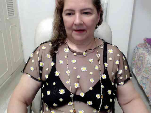 leonela-68 webcam