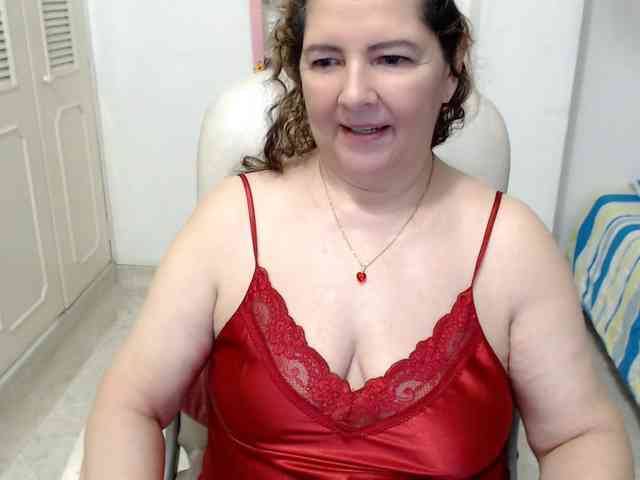 leonela-68