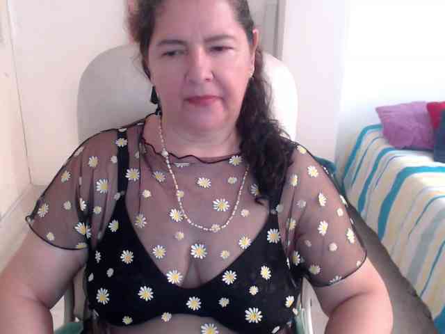 leonela-68