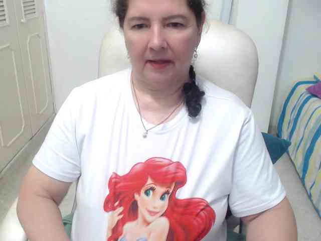 leonela-68