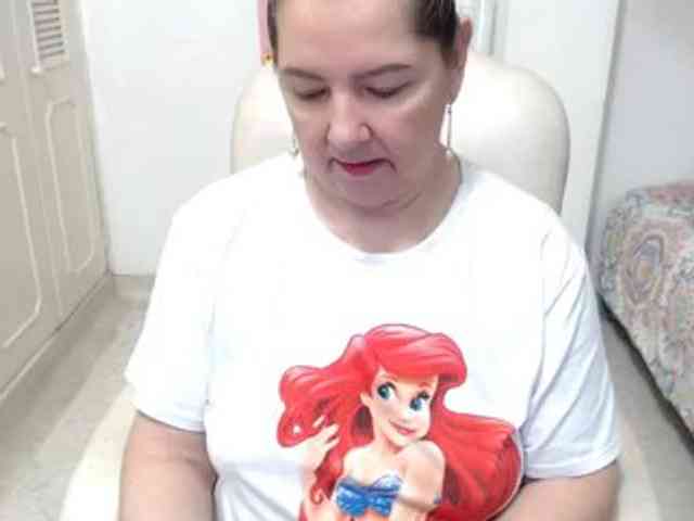 leonela-68 webcam