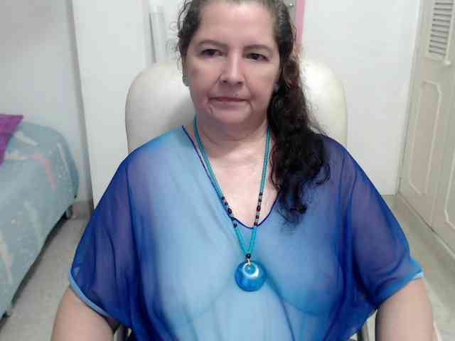 leonela-68 webcam