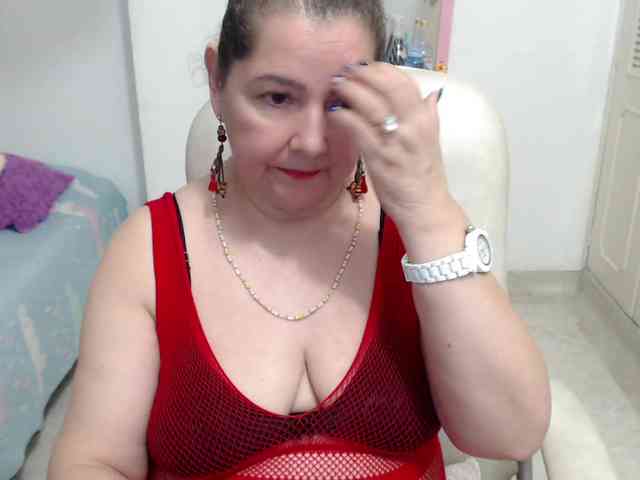 leonela-68 webcam