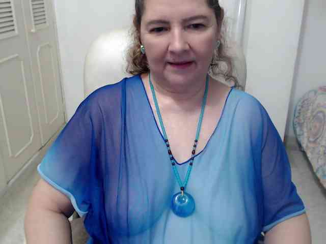leonela-68 webcam
