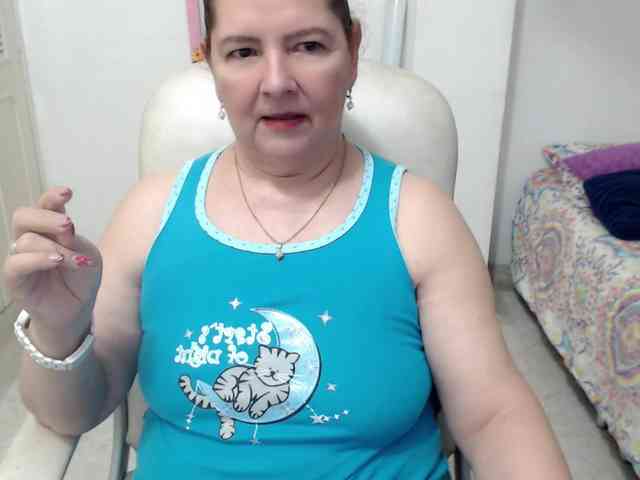 leonela-68