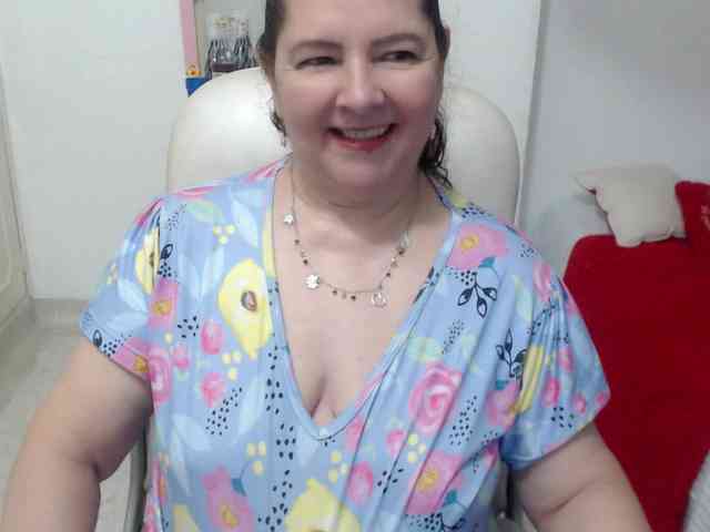 leonela-68 webcam