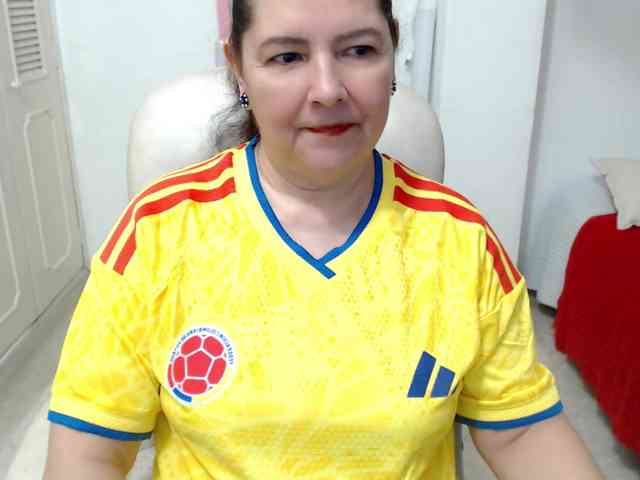 leonela-68