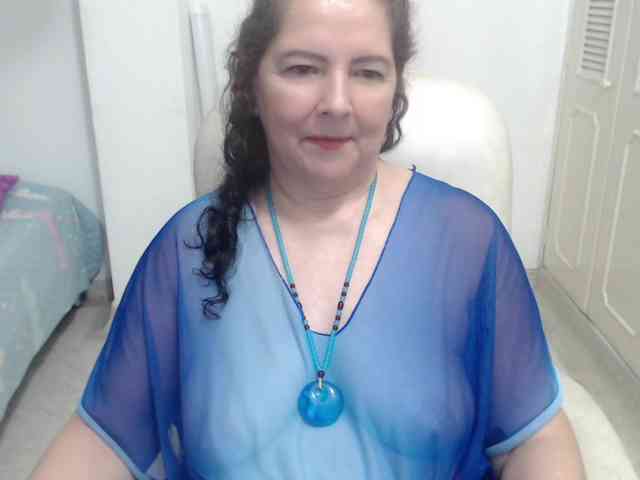 leonela-68 webcam