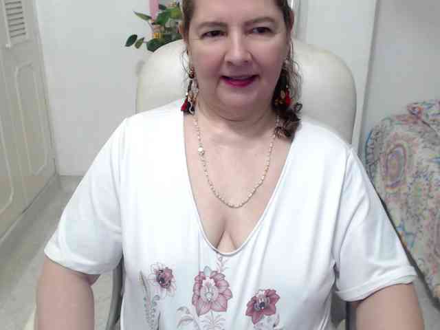 leonela-68 webcam