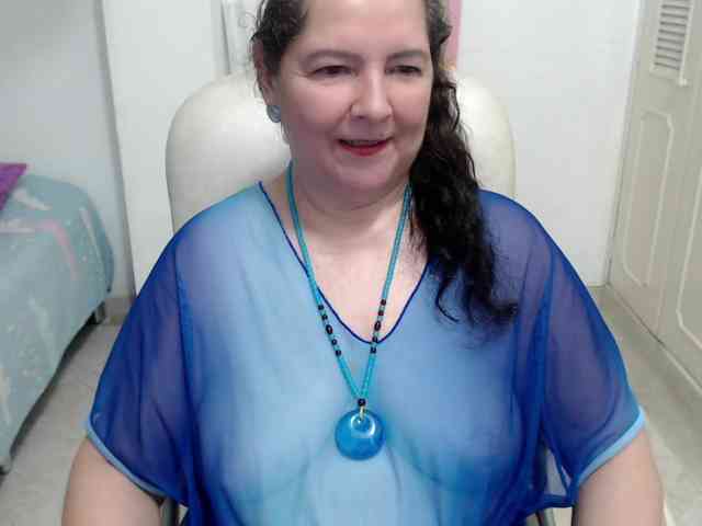 leonela-68 webcam