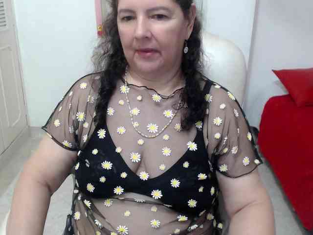 leonela-68 webcam