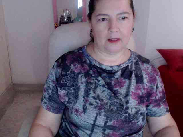leonela-68 webcam
