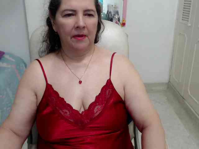 leonela-68 webcam