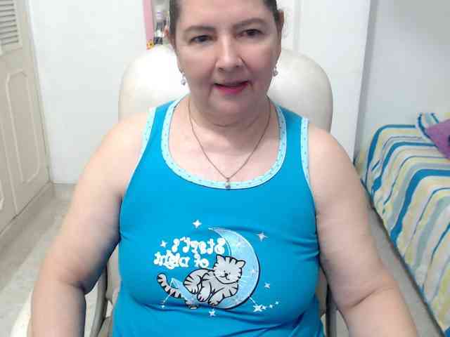 leonela-68