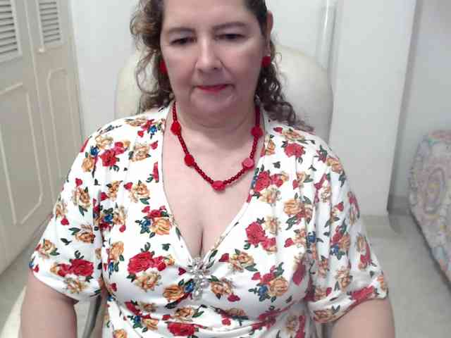 leonela-68 webcam