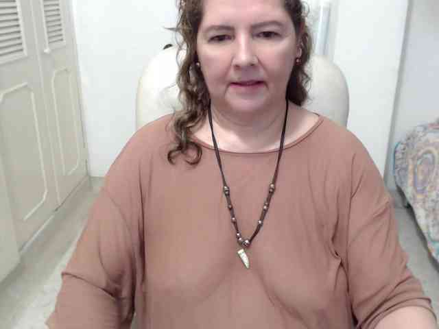 leonela-68 webcam