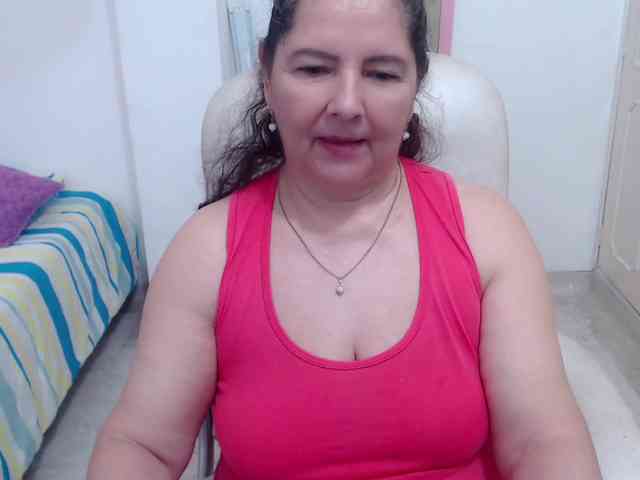 leonela-68 webcam