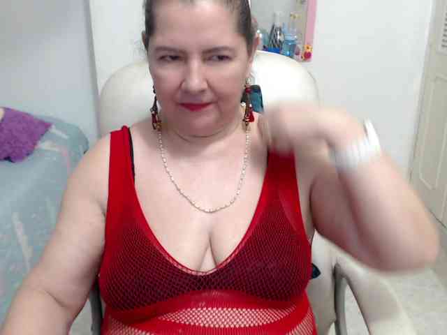 leonela-68 webcam