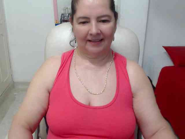 leonela-68 webcam