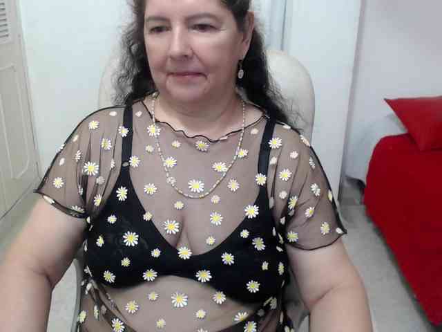 leonela-68 webcam