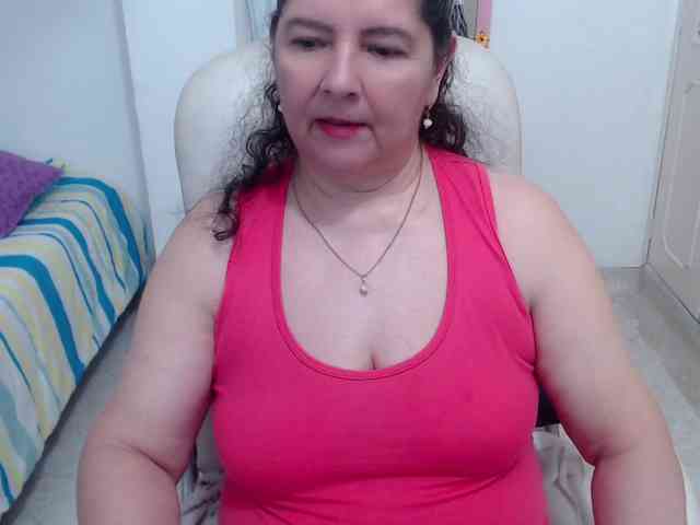 leonela-68 webcam