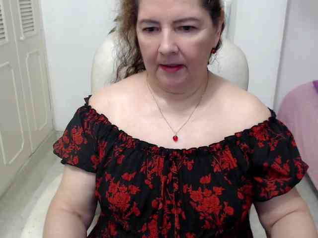 leonela-68 webcam