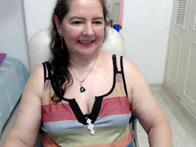 leonela-68 webcam