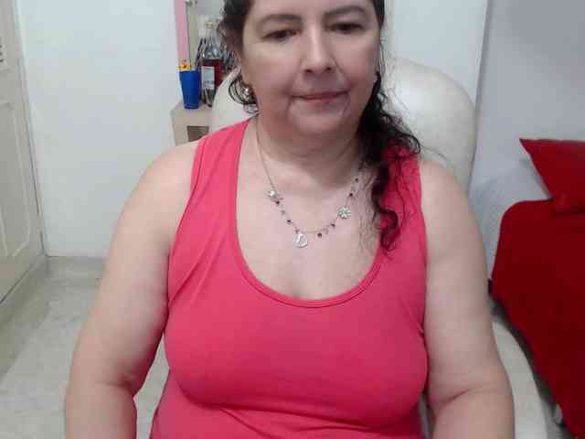 leonela-68