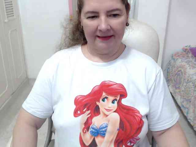 leonela-68 webcam