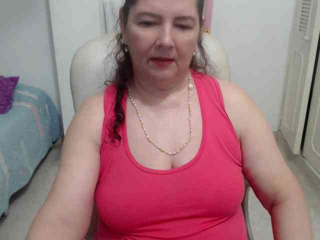 leonela-68 webcam