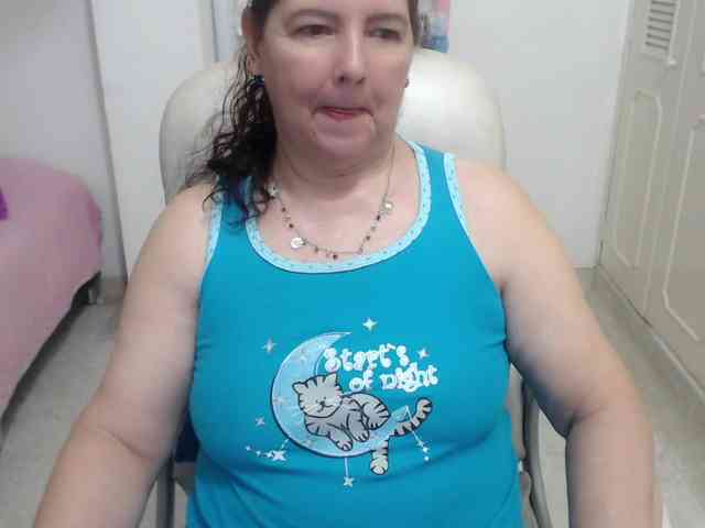 leonela-68 webcam