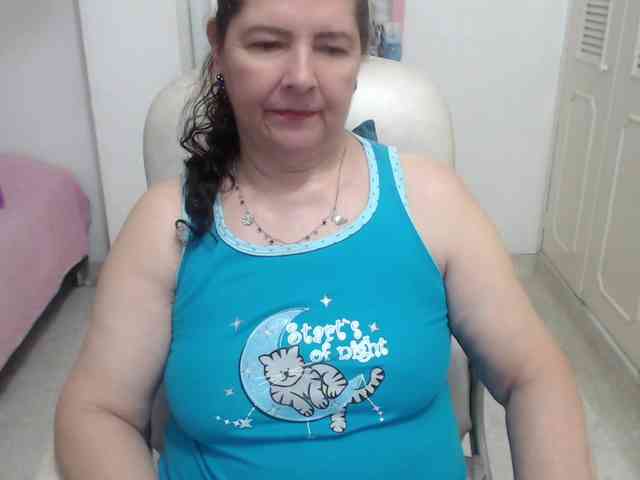 leonela-68 webcam